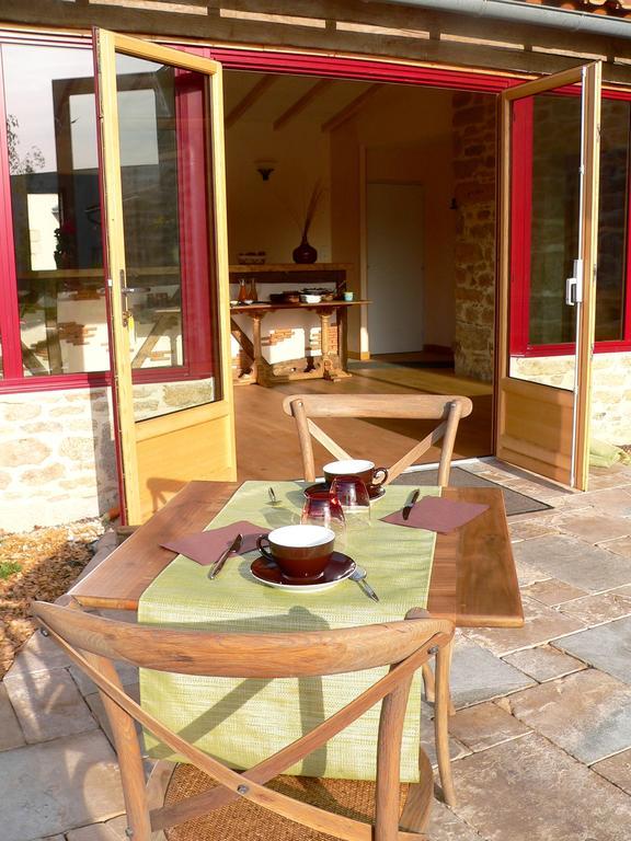 Le Manoir Du Pas Jahan Couëron Habitación foto